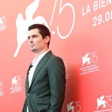Venezia 2018: uno scatto di Damien Chazelle al photocall de Il primo uomo