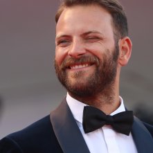 Venezia 2018: Alessandro Borghi sul red carpet di Roma