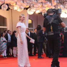 Venezia 2018: Naomi Watts sul red carpet di Roma