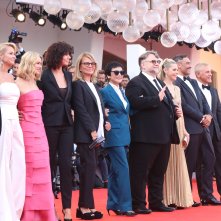 Venezia 2018: la giuria sul red carpet di apertura