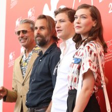 Venezia 2018: il cast al photocall di The Mountain