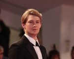 Kinds of Kindness, Joe Alwyn pronto a gettarsi in diversi progetti: 'Qualsiasi cosa può essere straordinaria'
