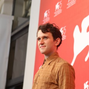 Venezia 2018: Harry Melling al photocall di The Ballad of Buster Scruggs