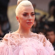 Venezia 2018: un primo piano di Lady Gaga sul red carpet di A Star is Born