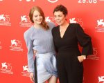 La Favorita, Olivia Colman: 'Le scene di sesso con Emma Stone? Uno spasso!'