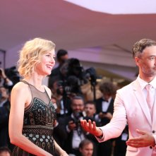 Venezia 2018: Taika Waititi e Naomi Watts sul red carpet di Suspiria