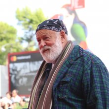 Venezia 2018: Bruce Weber sul red carpet di L'amica geniale