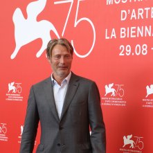 Venezia 2018: uno scatto di Mads Mikkelsen al photocall di At Eternity's Gate