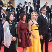 Venezia 2018: la giuria del premio Venezia Opera Prima sul red carpet di chiusura