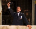 Maurizio Crozza diventa Matteo Salvini in attesa di tornare in TV!