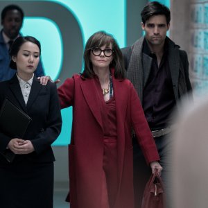 Maniac: Sally Field in una scena della serie