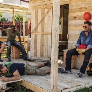 Ricchi di fantasia: Sergio Castellitto e Paolo Calabresi in un'immagine del film