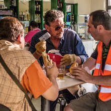 Ricchi di fantasia: Sergio Castellitto e Paolo Calabresi in una scena del film