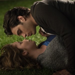 Un amore così grande: Francesca Loy e Giuseppe Maggio in una scena del film