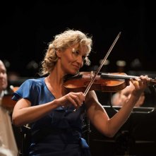 Tutti in piedi: Alexandra Lamy in una scena del film