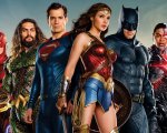 Justice League: Zack Snyder condivide la prima foto originale con gli eroi insieme