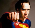 Superman: i fan sognano Nicolas Cage, ma lui difende Henry Cavill