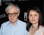 Woody Allen, parla sua moglie Soon-Yi: 'Le accuse a Woody sconvolgenti e ingiuste'