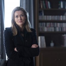 The First: Natascha McElhone nell'episodio Collisions