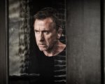 Tin Star 2: le prime immagini del protagonista Tim Roth
