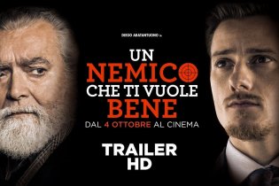 Un Nemico Che Ti Vuole Bene - Trailer