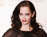 Eva Green, caccia all'oro nella serie The Luminaries