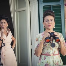 La fuitina sbagliata: Stefania Blandeburgo e Barbara Tabita in una scena del film