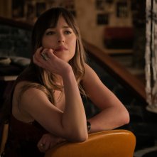 Bad Times at the El Royale: Dakota Johnson in una foto del film