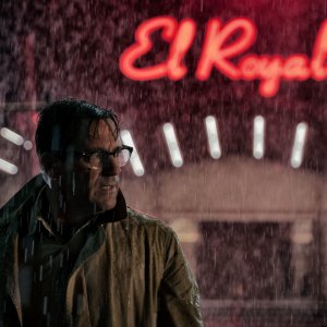 7 sconosciuti a El Royale: Jon Hamm in un momento del film