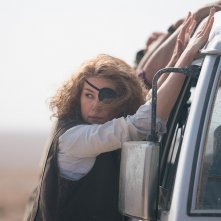 A Private War: Rosamund Pike in una scena del film