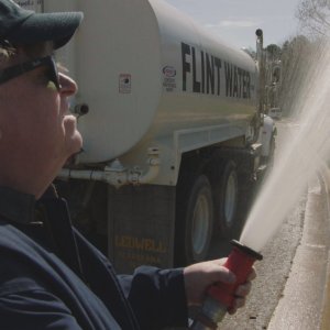 Fahrenheit 11/9: Michael Moore in un'immagine del documentario