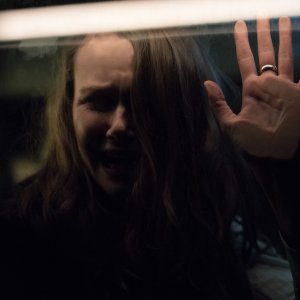 Halloween: Andi Matichak in una scena del film