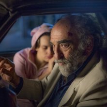 In viaggio con Adele: Alessandro Haber e Sara Serraiocco in un momento del film