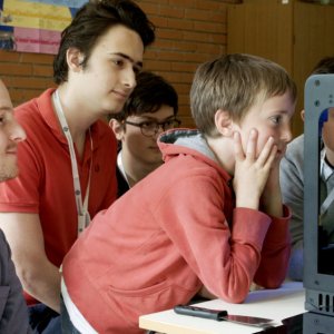 Le allettanti promesse: un'immagine tratta dal documentario