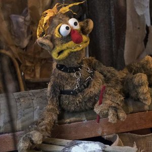 Pupazzi senza gloria: una scena del film