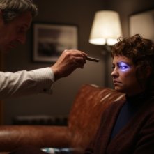 Il Presidente: Dolores Fonzi e Alfredo Castro in una scena del film