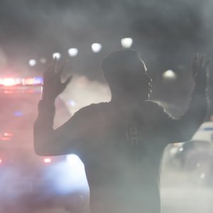 Monsters and Men: una scena del film