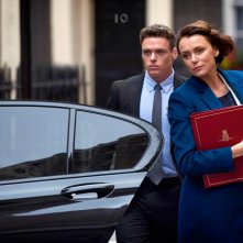 Bodyguard: Keeley Hawes e Richard Madden nella prima stagione