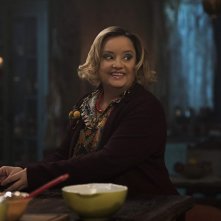 Le terrificanti avventure di Sabrina: una scena con Lucy Davis