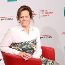 Roma 2018: una sorridente Sigourney Weaver al photocall