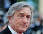 Robert De Niro sul pacco bomba che gli è stato inviato: 'I voti sono ordigni più potenti!'