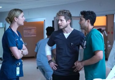 Theresident S2E01 6