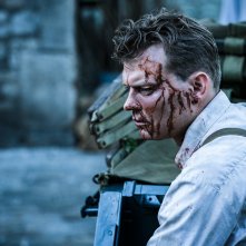 Overlord: Pilou Asbæk in una scena del film