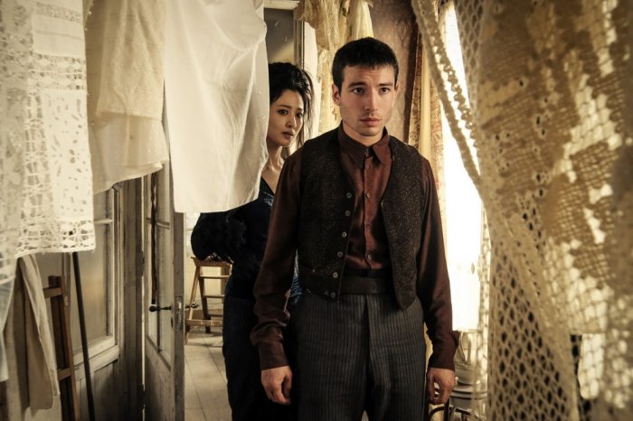 Ezra Miller: la star di The Flash nel film di vampiri di Lynne Ramsay