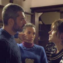 Cosa fai a Capodanno?: Luca Argentero, Ilenia Pastorelli e Vittoria Puccini in una scena del film