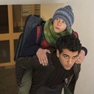 Conta su di me: Elyas M'Barek e Philip Schwarz in un momento del film