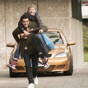 Conta su di me: Elyas M'Barek e Philip Schwarz in una scena del film