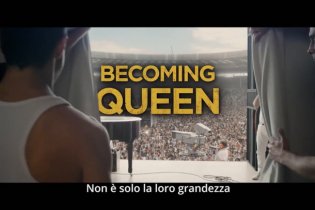 Bohemian Rhapsody - Featurette 'Becoming Queen'