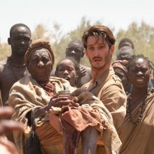 La promessa dell'alba: Pierre Niney in una scena del film