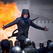Robin Hood - L'origine della leggenda: Taron Egerton in un momento del film